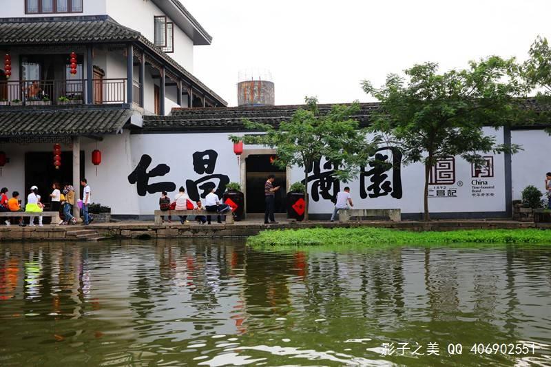 为什么夏天穿塑胶拖鞋脚很臭?红迪网平台-分享、探讨、交流尽在为什么夏天穿塑胶拖鞋脚很臭?